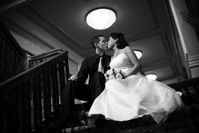 IMAGE: http://www.nightanddayphoto.ca/slides/08/GinaChrisW/images/140658_5506-1.jpg